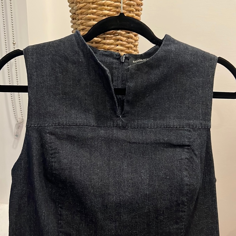 BANANA REPUBLIC denim zippered dress